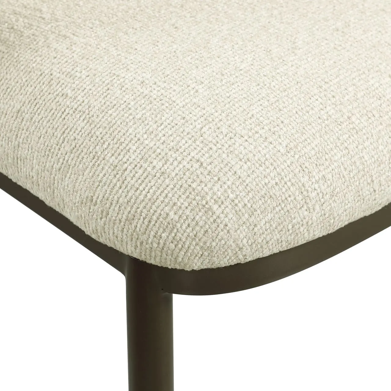 Richmond Interiors Eetkamerstoel Gandy biscotti fire retardant Eetkamerstoel