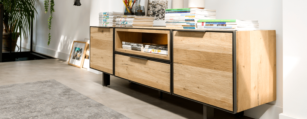 Pedro lowboard eikenhout en eiken fineer