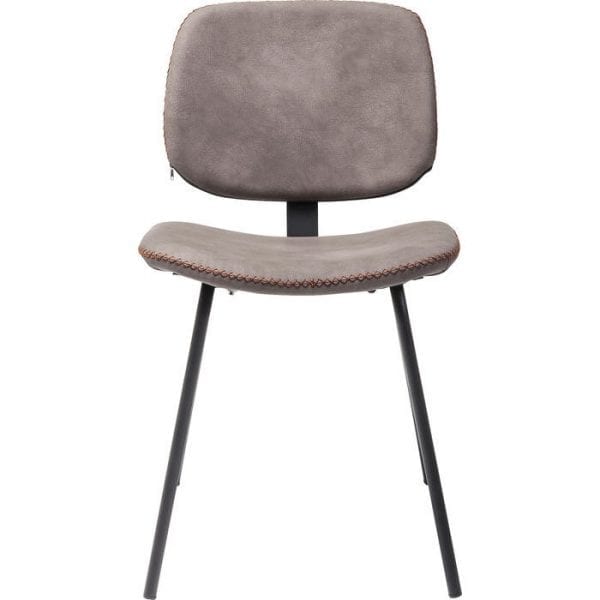 Kare Design Eetstoel Barber Brown 82754 Een comfortabele gestoffeerde stoel met een retro-look. Decoratieve gravure op de rugleuning en de zitting. Een discreet gestructureerde omslag in de lederen look met een licht geruwd gevoel. Andere versies beschikbaar. - Lowik Meubelen