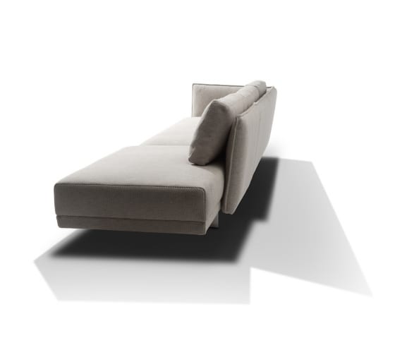 Moome VIC - design meubels - Indera - designer Studio Segers