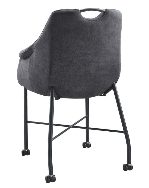 Zelfmontage. De maximale belastbaarheid van de armstoel bedraagt 100 kg. Onderhoudsmiddel: Textiel & Leather protector voor stof en zgn geschuurde ledersoorten.