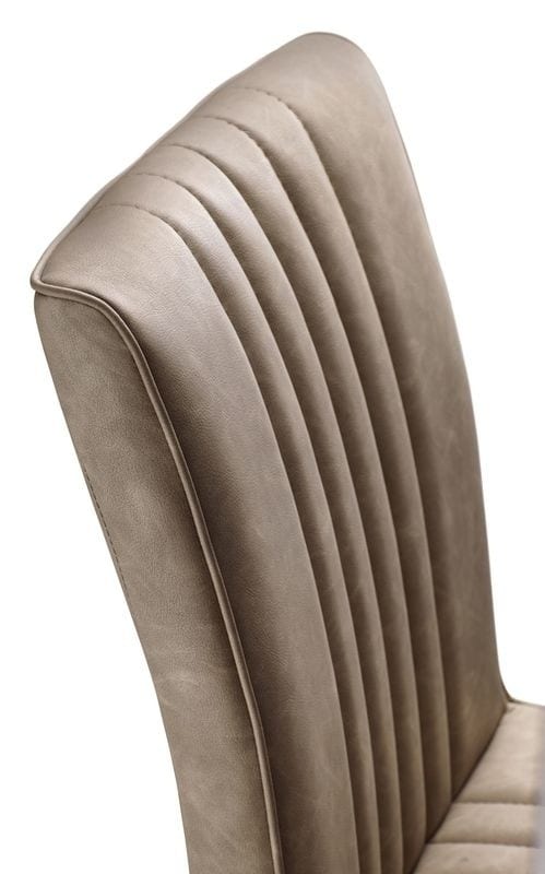Anti-krasvilt voor deze stoel: Quickclick vierkante holle buis frame. Onderhoudsmiddel: Leatherlook Clean & Care