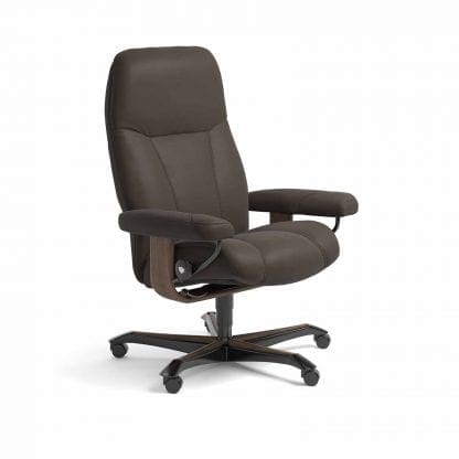 Stressless Consul relaxfauteuil - leder Batick brown - maatvoering M - Bureaustoel met wieltjes - Lowik Wonen & Slapen fauteuil collectie
