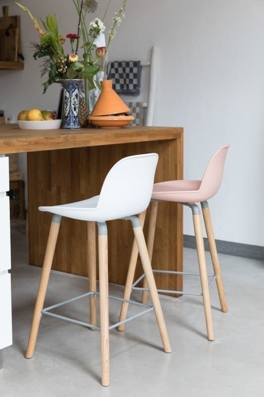 Barstoel Albert Kuip White modern design uit de Zuiver meubel collectie - 1500051