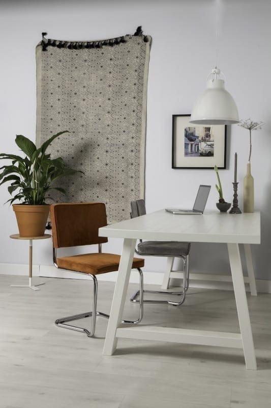 Eetkamerstoel Ridge Kink Rib Cool Grey 32A modern design uit de Zuiver meubel collectie - 1100077
