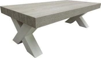 Salontafel Silvares 135x68 Uitgevoerd in de kleurencombinatie lariks met kristal eik lichtbruin, poot type X. Bladdikte 80 mm. Tafels Profijt Meubel Lowik Meubelen