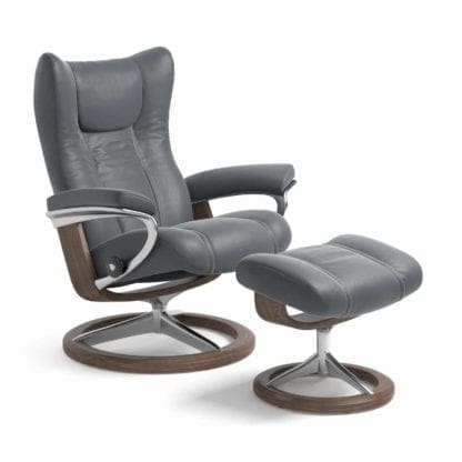 Stressless Wing relaxfauteuil - leder Batick atlantic blue - maatvoering S - Signature onderstel - Lowik Wonen & Slapen fauteuil collectie