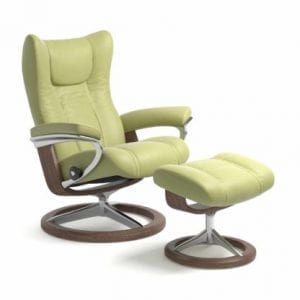 Stressless Wing relaxfauteuil - leder Paloma amber green - maatvoering S - Signature onderstel - Lowik Wonen & Slapen fauteuil collectie