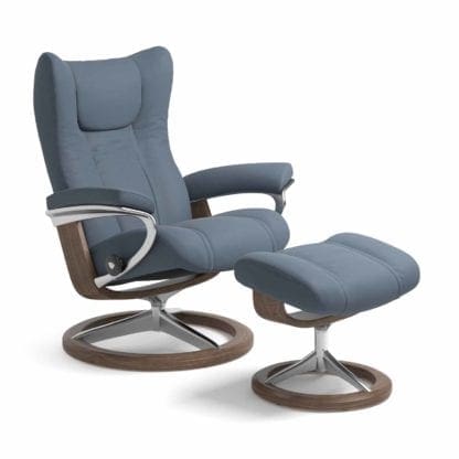 Stressless Wing relaxfauteuil - leder Paloma sparrow blue - maatvoering S - Signature onderstel - Lowik Wonen & Slapen fauteuil collectie