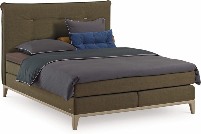 Boxspring Criade van Auping, afgebeeld met hoofdbord Cushion, stel uw bed naar wens samen!