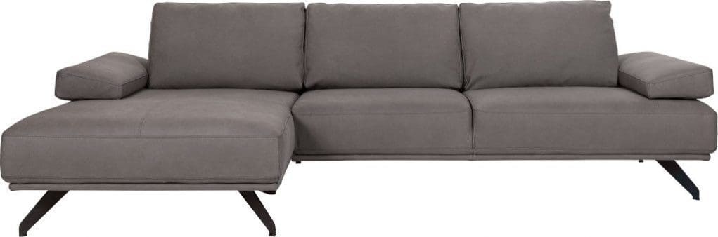Gemma hoekbank afgebeeld als 2,5-zitsbank arm link + lonfchair rechts in leder Nabuco mole, pootjes in metal black chrome.