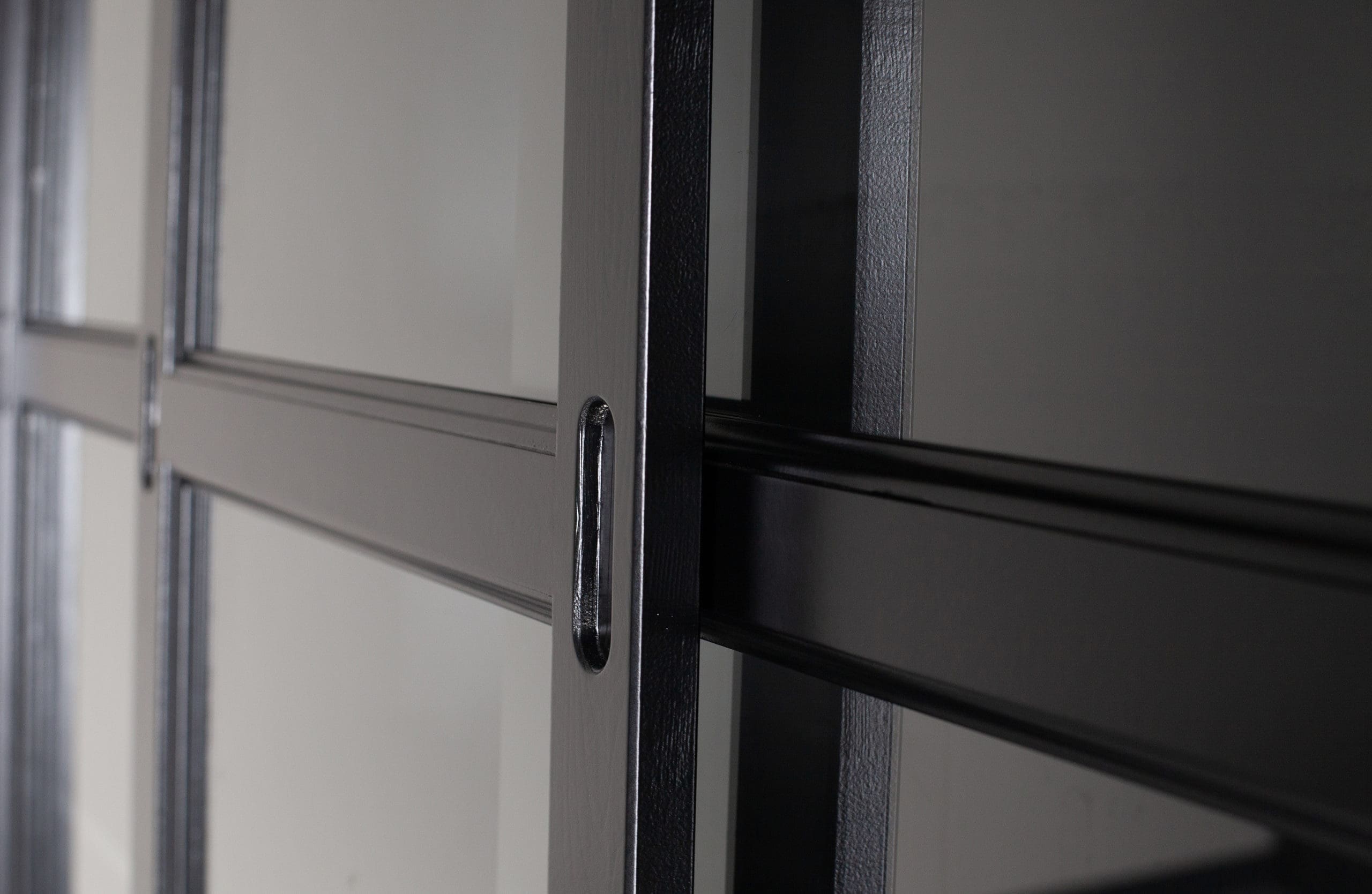 WOOOD Lagos Winkelkast Grenen Zwart Black Kast