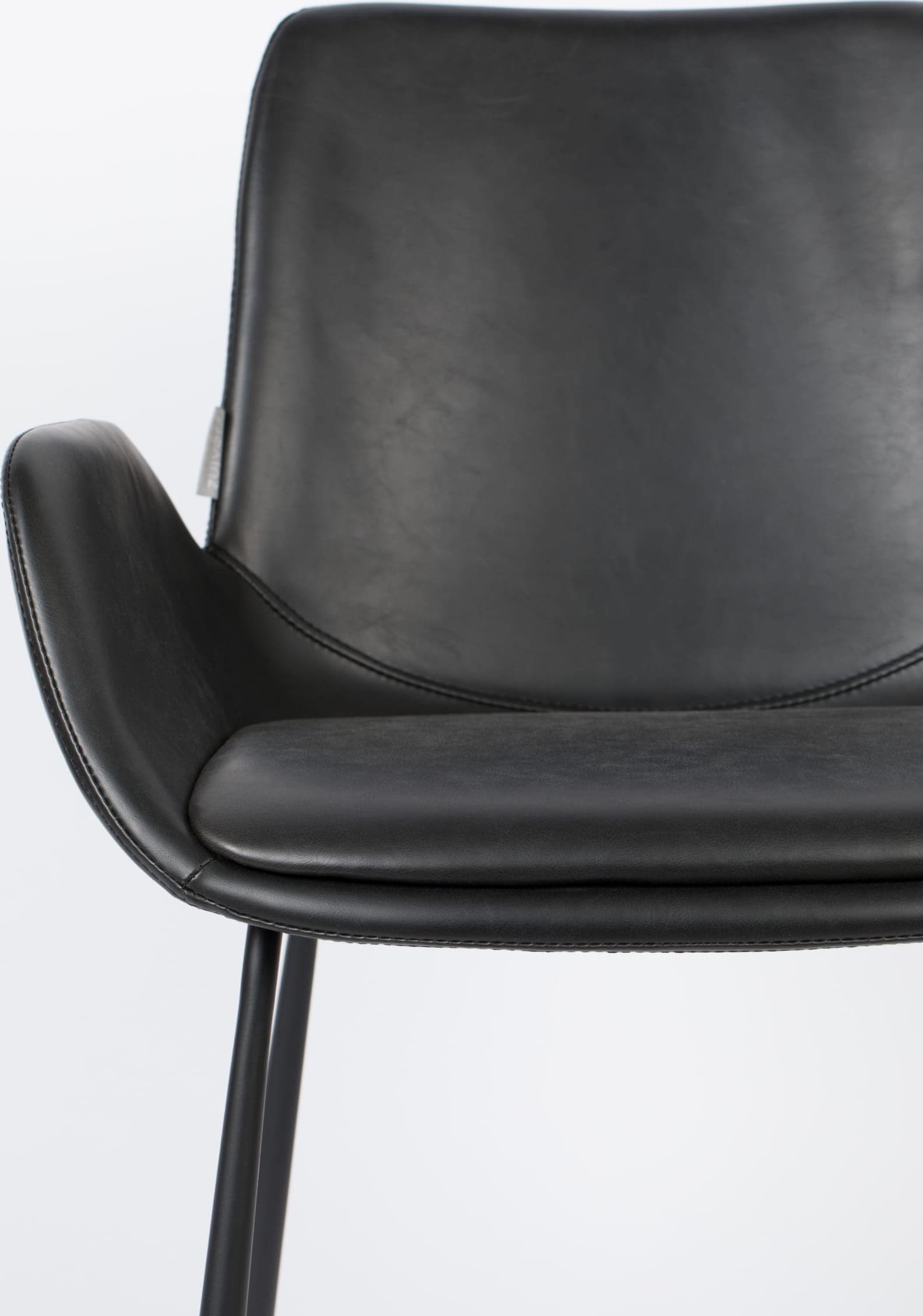 Zuiver Armchair Brit Ll Black Armstoel