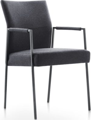 Ellis armstoel, rank en modern design uit de Baenks stoelen collectie - stof Facet