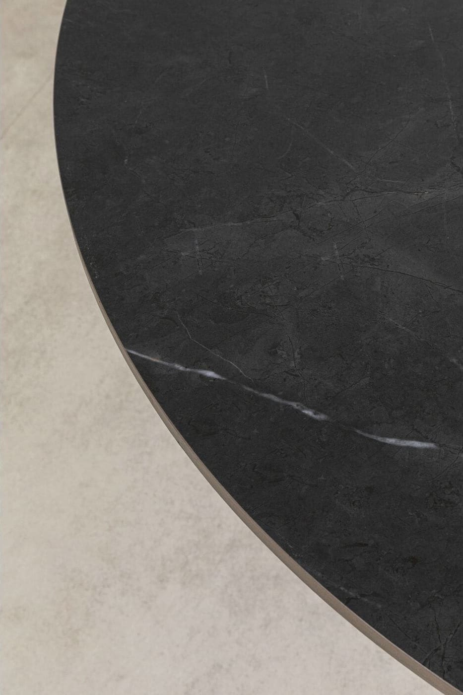 Tafel Grande Possibilita Black Ø120cm Kare Design Eettafel 86382