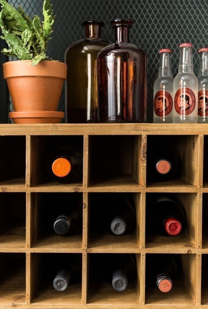 Kast Vino Dutchbone ZVR4100017