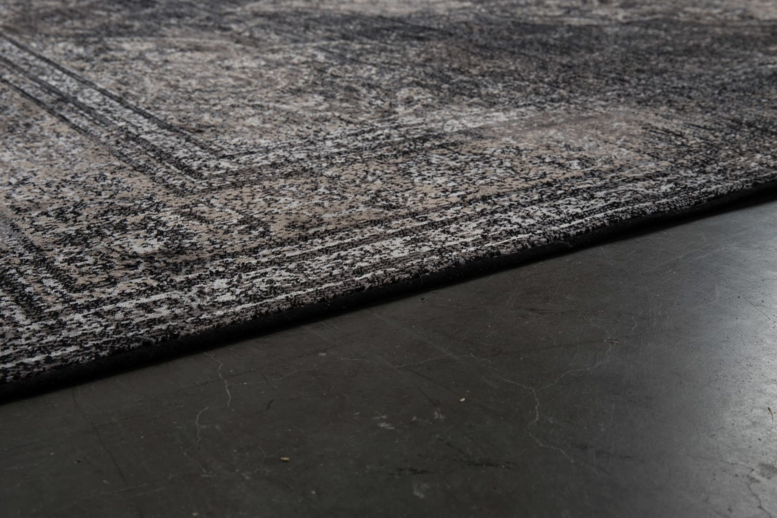 Vloerkleed Rugged 170x240 Dark Dutchbone ZVR6000022
