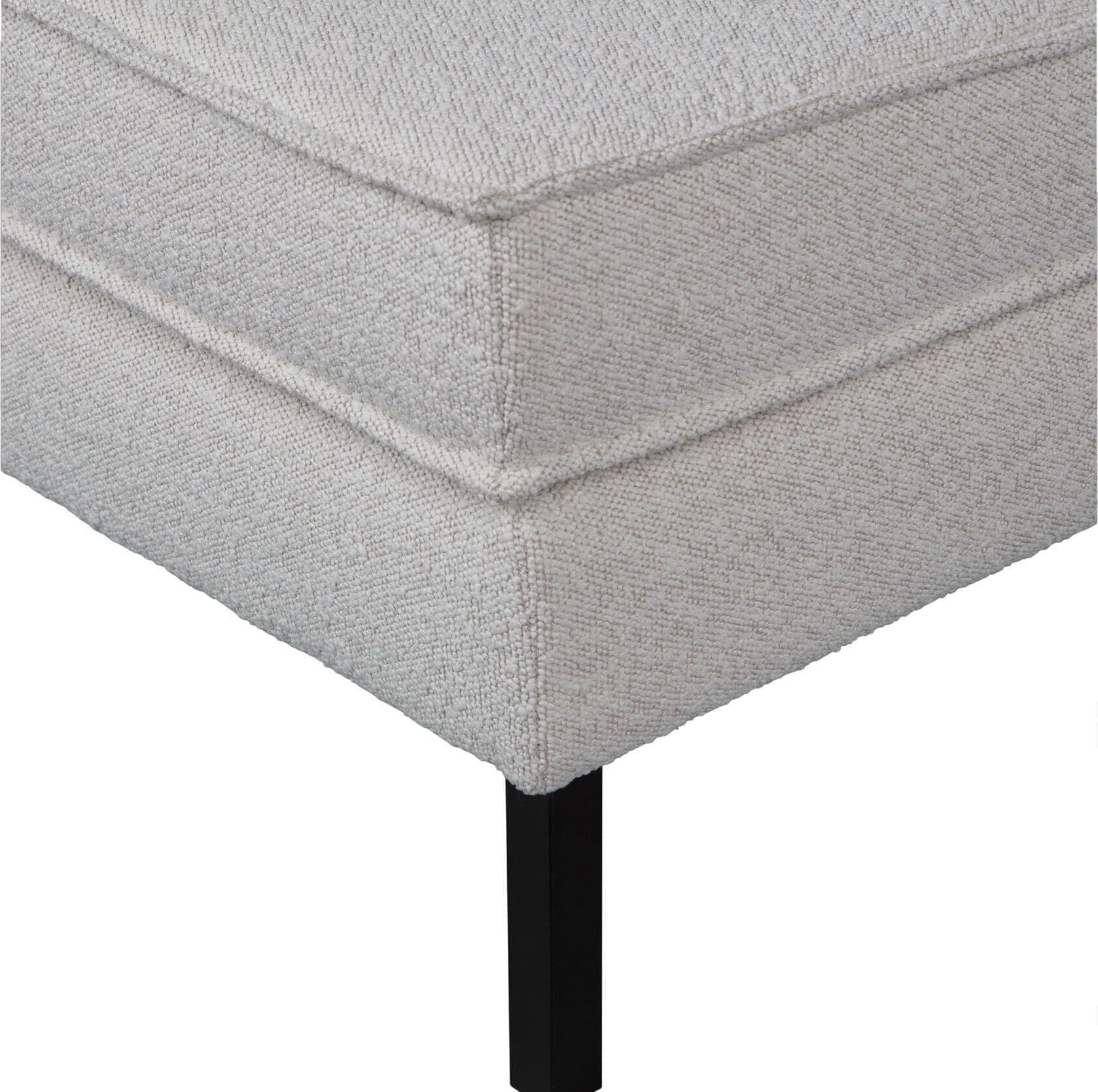 BePureHome Rodeo Hocker Op Poten Bouclé Naturel Naturel Hocker