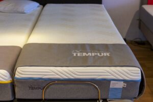 Tempur Cloud Elite matras - cooltouch - 90x210 ***SHOWROOMMODEL***