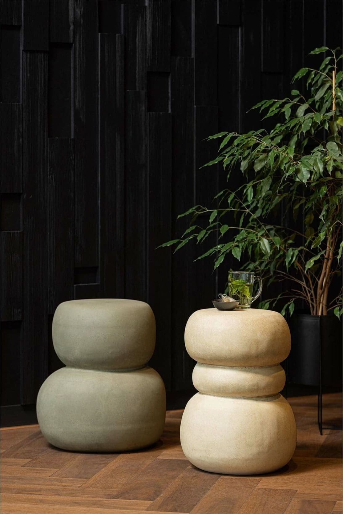 WOOOD Exclusive Yvo Bijzettafel Betonlook Naturel Naturel Bijzettafel