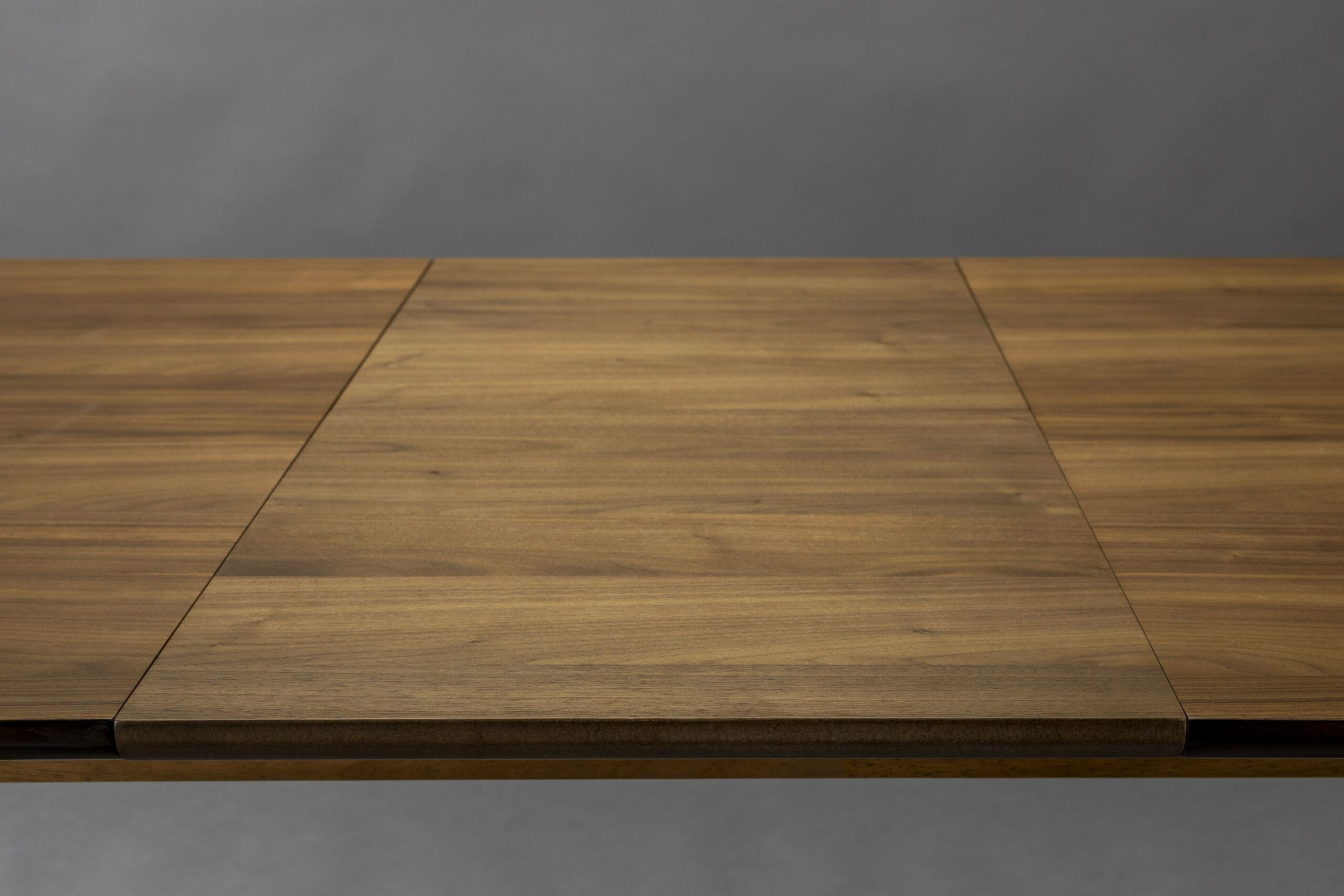Tafel Barlet 200/240x90 Walnut Dutchbone Eettafel ZVR2100160