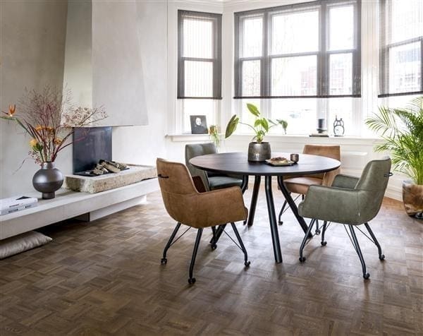 Xooon Arvada bartafel 160 x 100 cm. - ovaal - centrale poot kort - onyx Zwart Eettafel