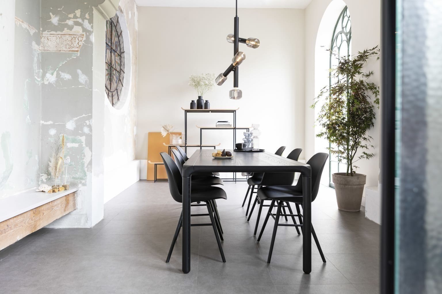 Tafel Storm 220x90 Black Zuiver ZVR2100070