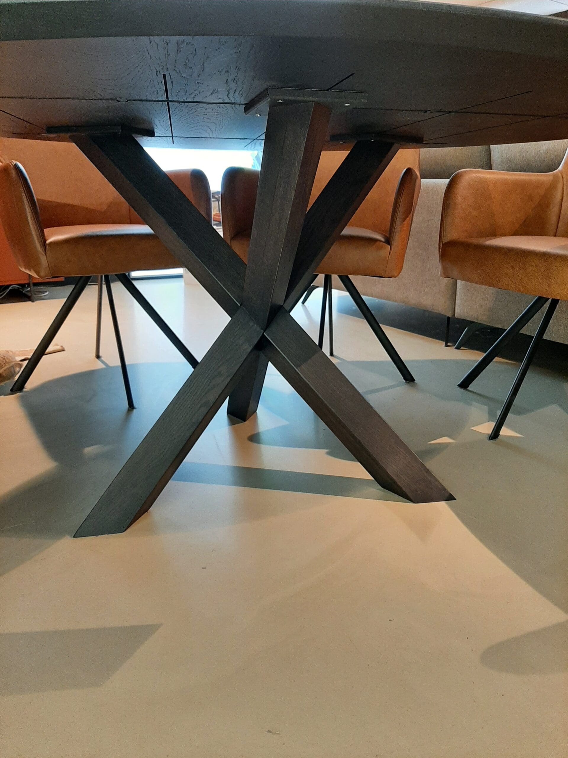 Eettafel Join - Ø150cm **SHOWROOMMODEL** - Afbeelding 3