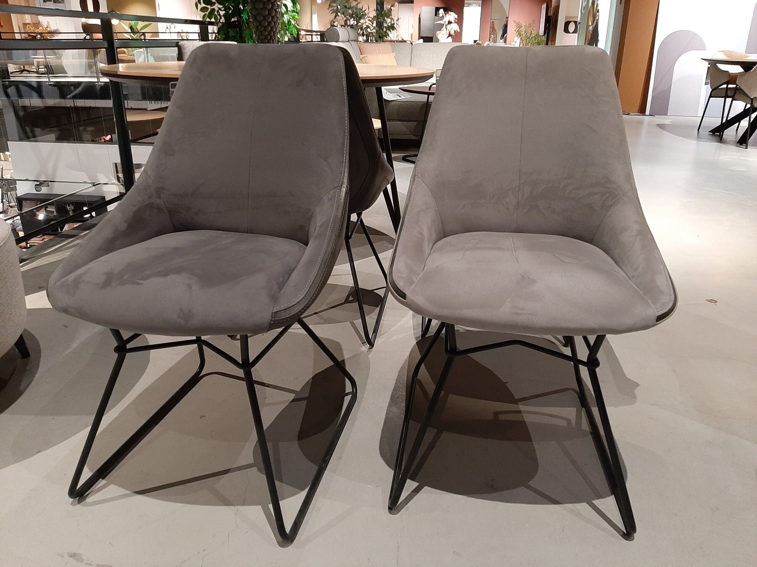 Arwen eetkamerstoelen (set van 4) **SHOWROOMMODEL** - Afbeelding 2
