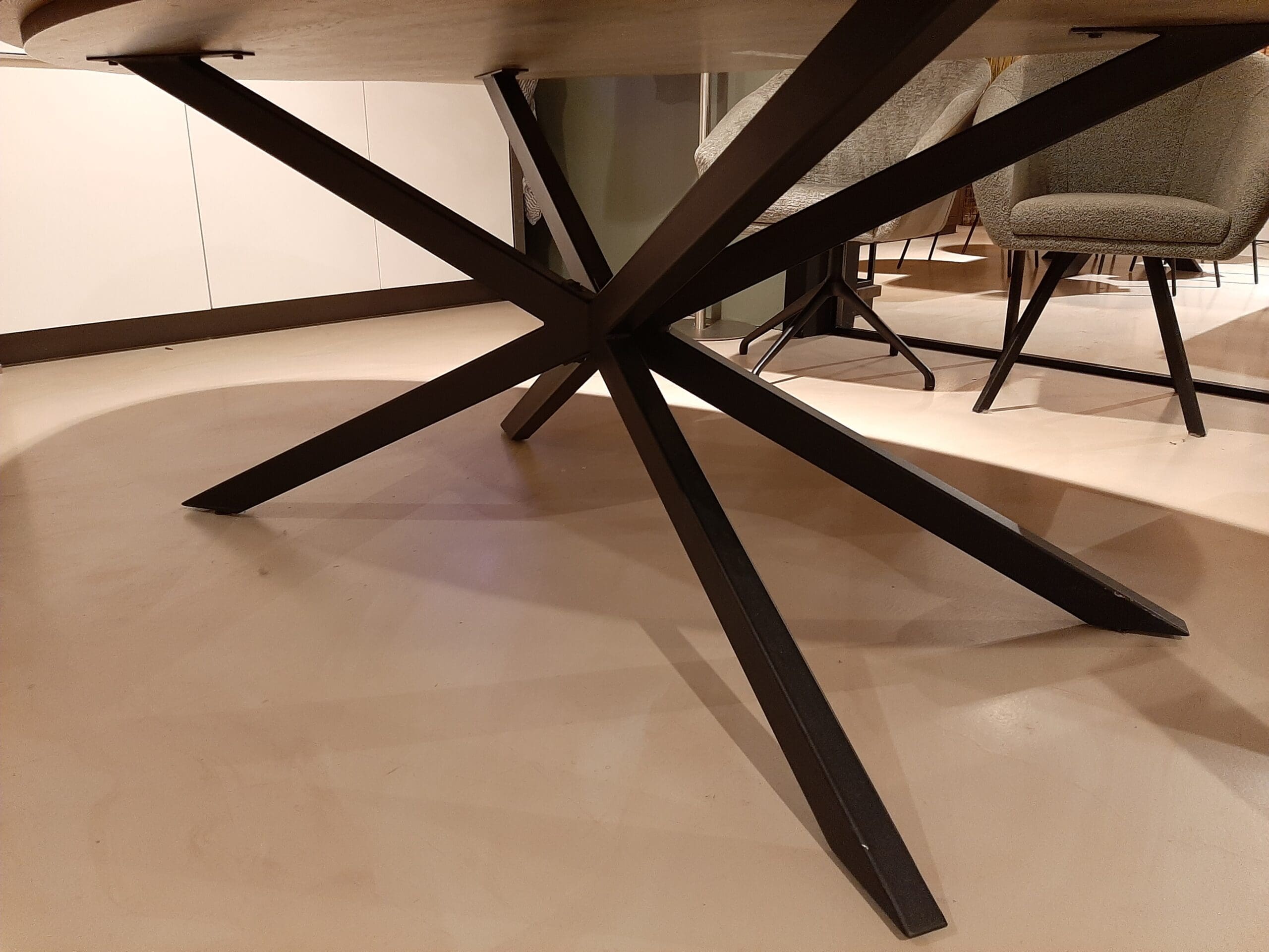Eettafel Comani Ovaal - 250x128cm **SHOWROOMMODEL** - Afbeelding 4