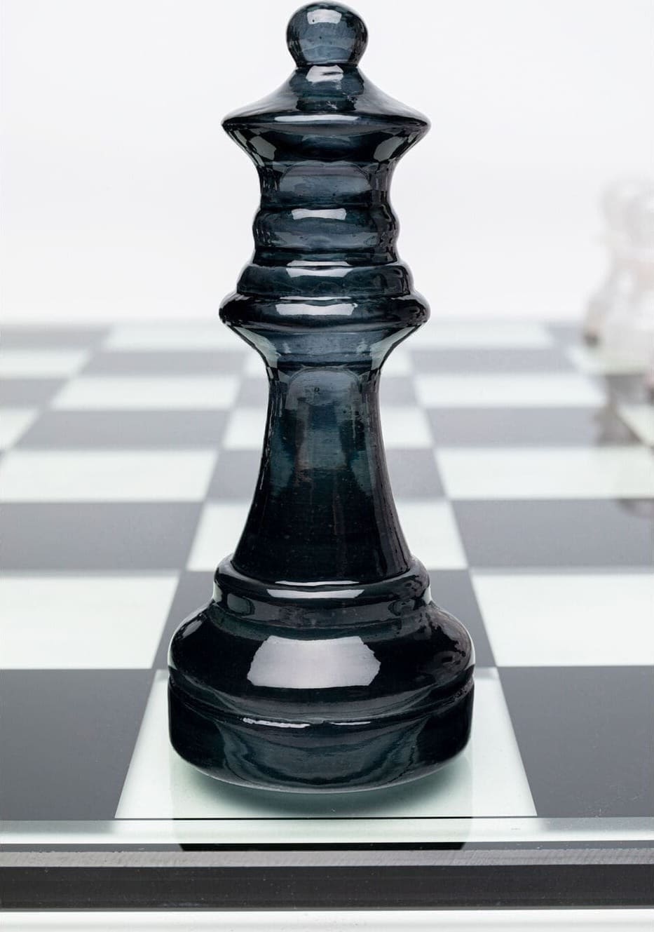 Beeld Chess Transparent 60x60cm Kare Design Beeld 54820