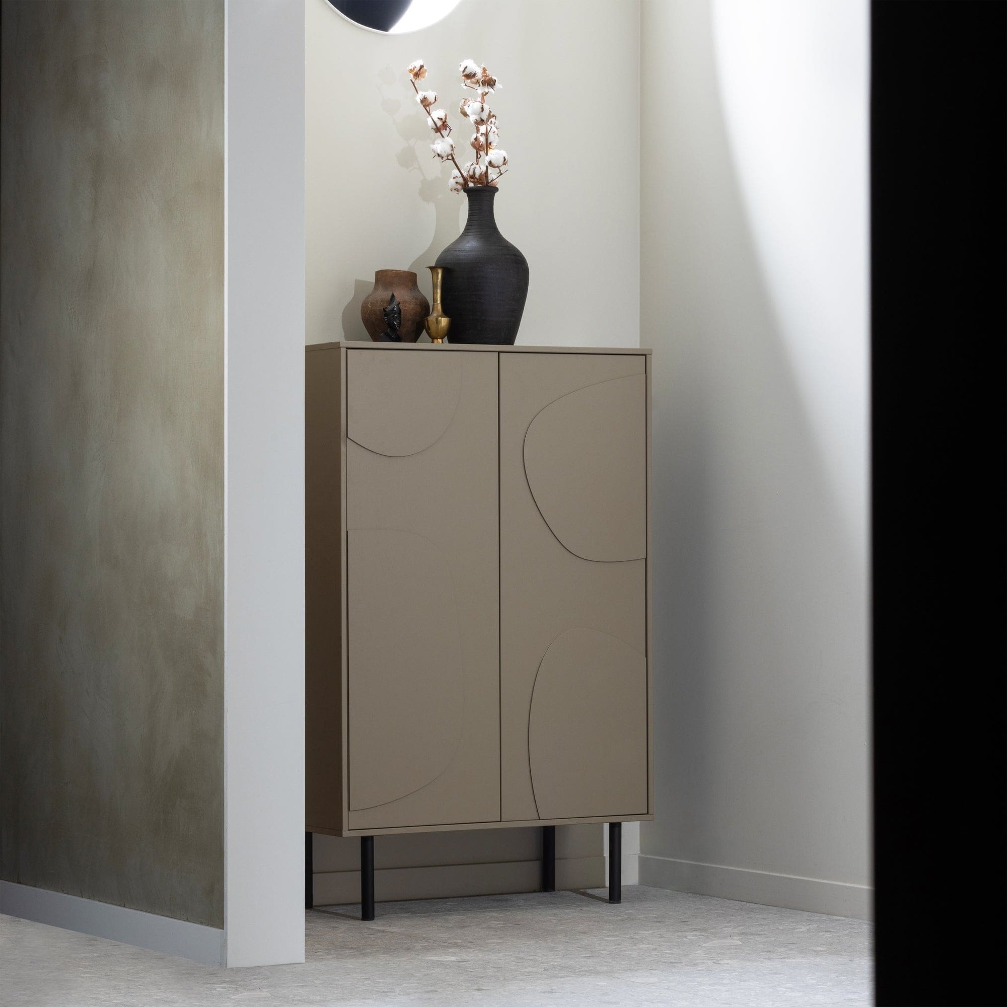 WOOOD Cadiz opbergkast grenen mud Bruin|Taupe Kast