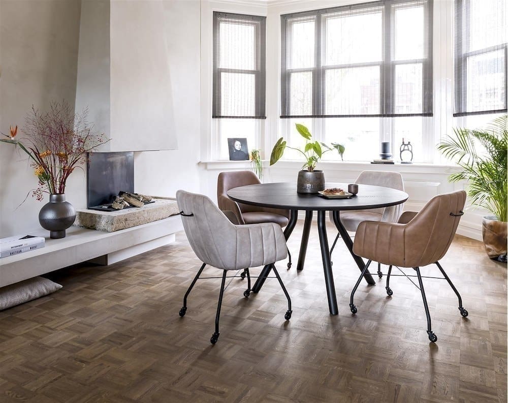 Xooon Arvada tafel 220 x 110 cm. - ovaal - centrale poot Nebbia - naturel nebbia Eettafel