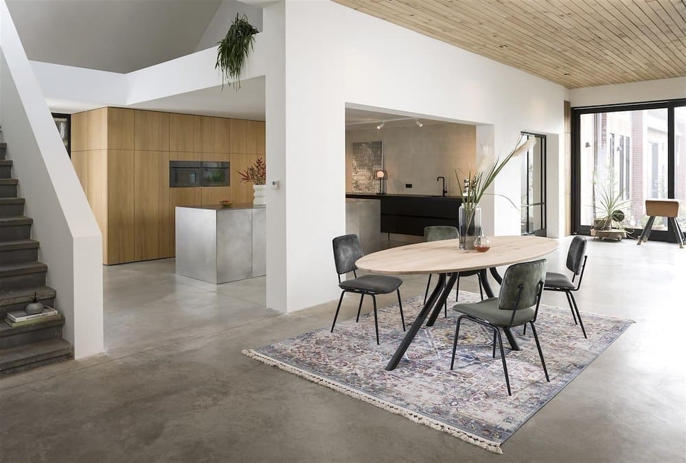 Xooon Arvada tafel 250 x 110 cm. - ovaal - centrale poot Nebbia - naturel nebbia Eettafel