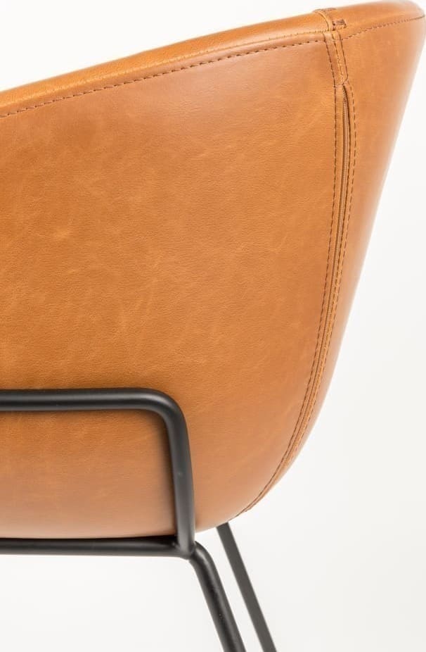Armstoel Feston Brown Zuiver Eetkamerstoel ZVR1200147