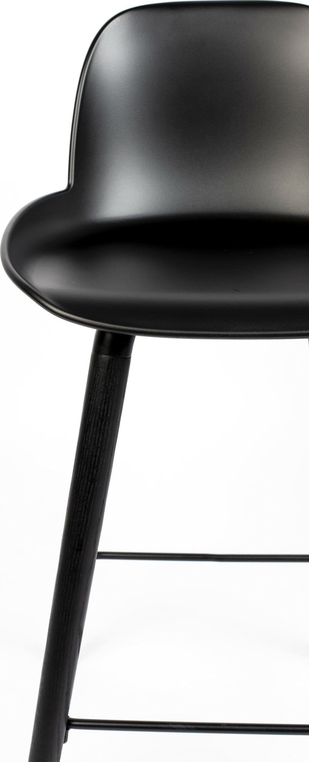 Barstoel Albert Kuip All Black Zuiver ZVR1501705