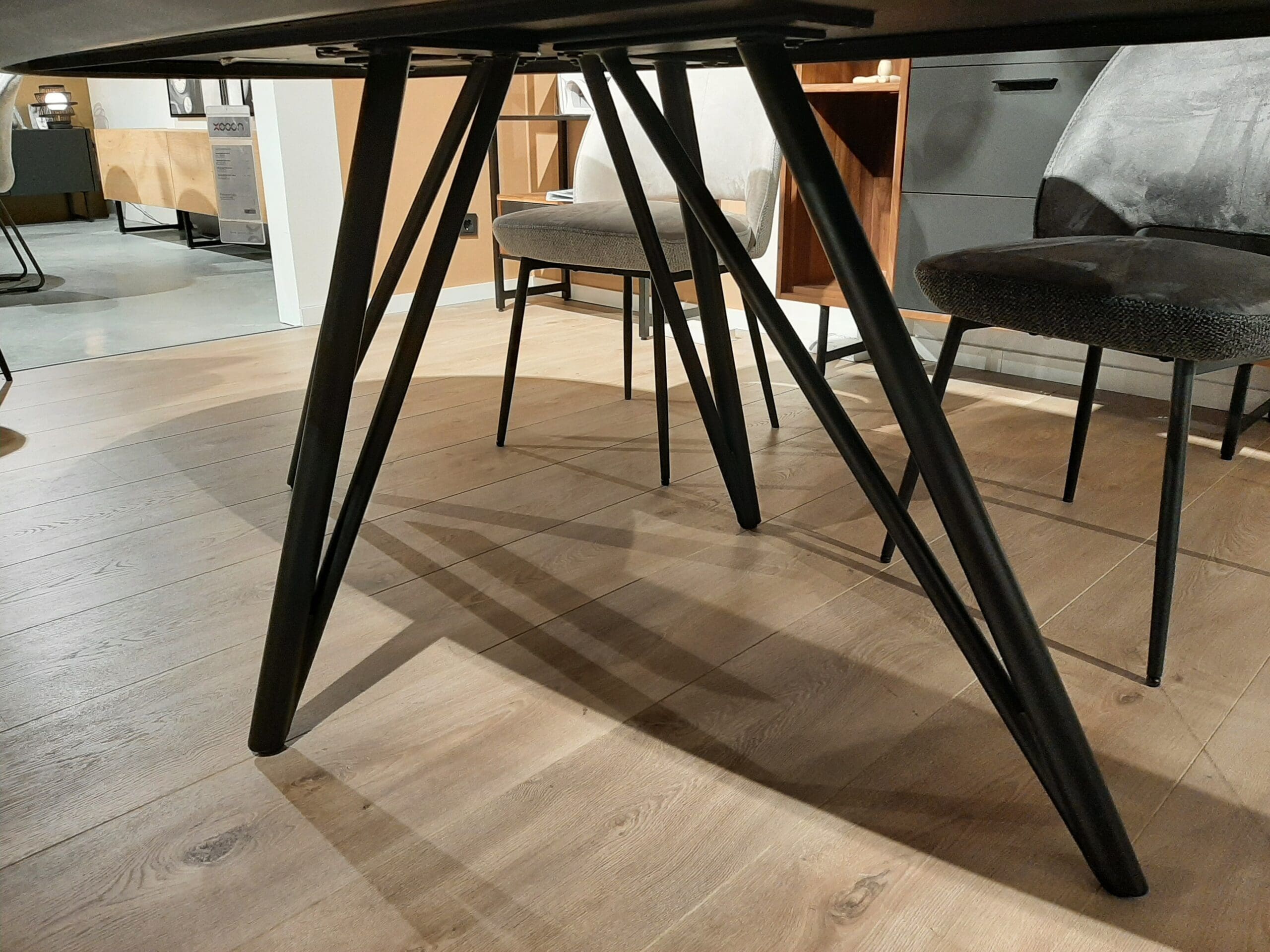 Torano eetkamertafel - 240 x 110 cm **SHOWROOMMODEL** - Afbeelding 5