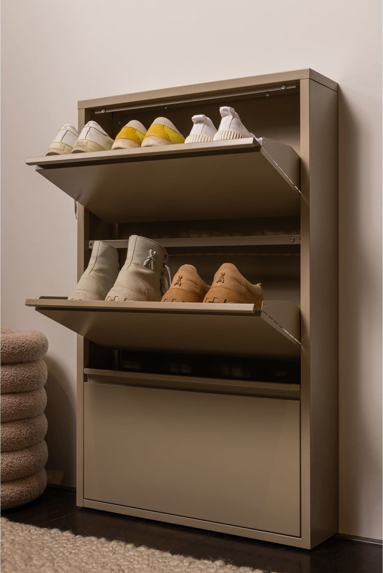 WOOOD Sabine 3-vaks schoenenkast metaal zand Beige|Bruin Wandrek