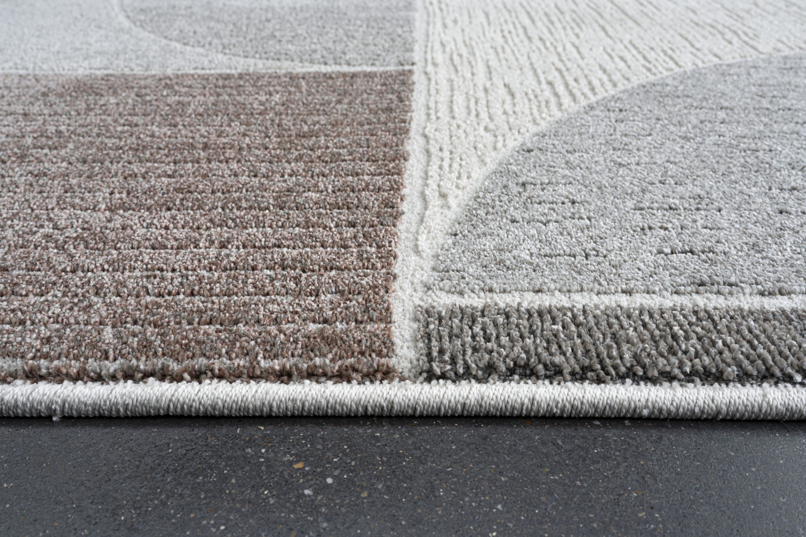 Vloerkleed Verwood 6111 - 240x340 Eurogros Vloerkleed Verwood 6111 240x340