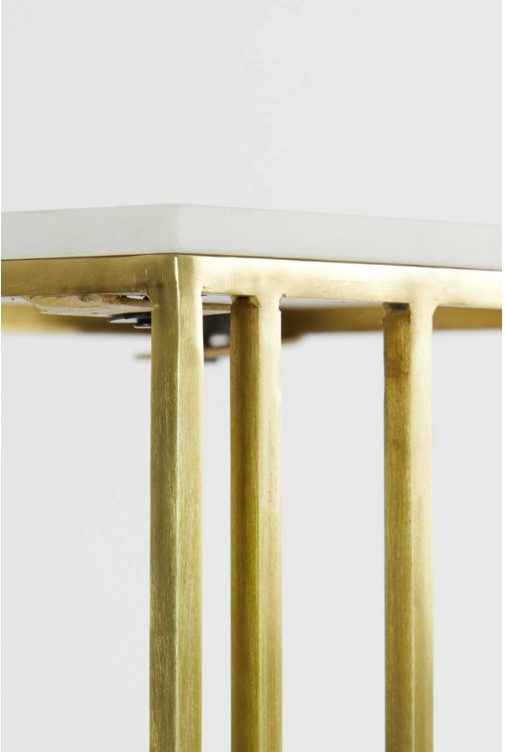 Bijzettafel Roshan - Wit Marmer+antiek Brons Light & Living Bijzettafel 6777026