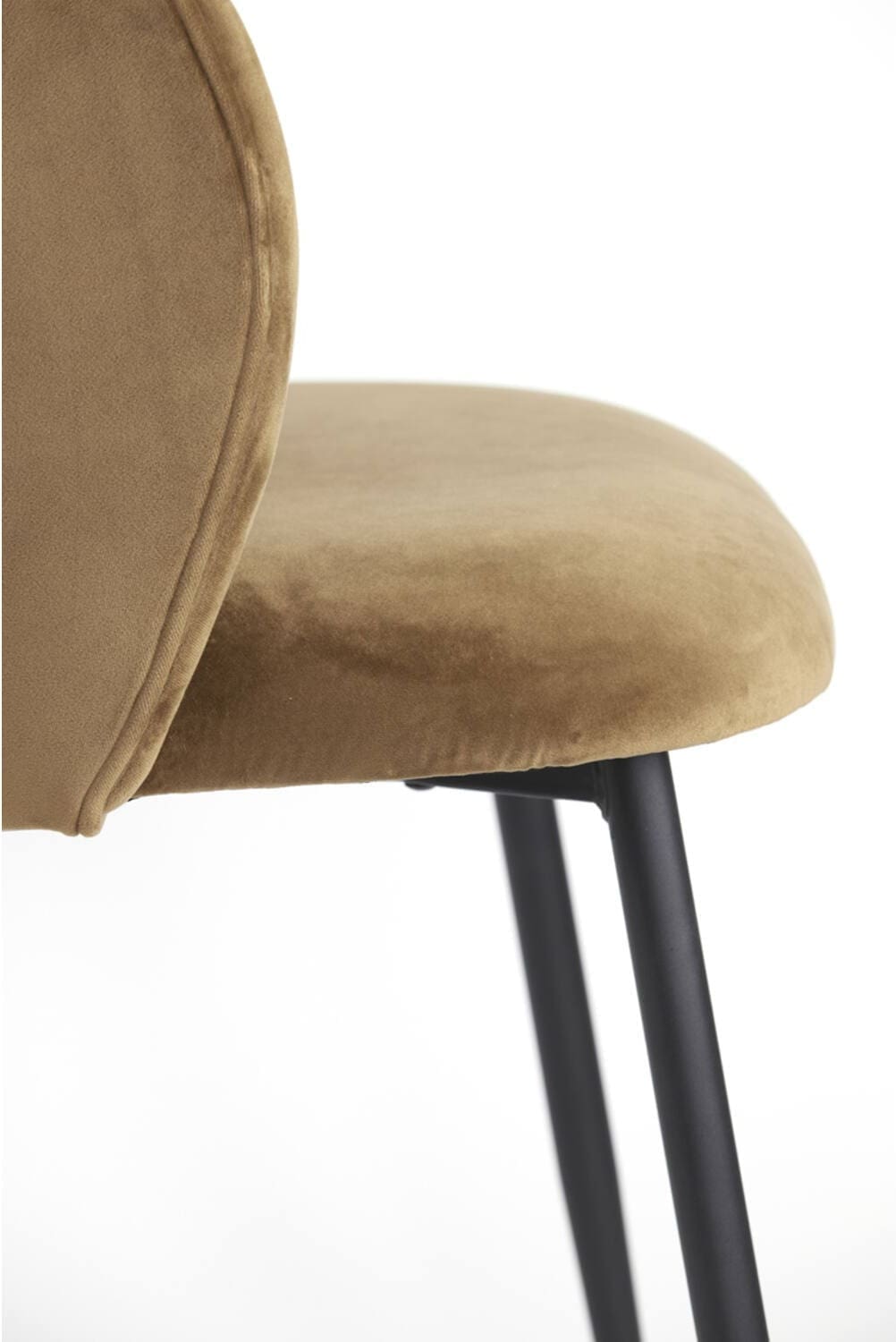 Eetkamerstoel Elyna - Velvet Bruin-mat Zwart Light & Living Eetkamerstoel 6772983