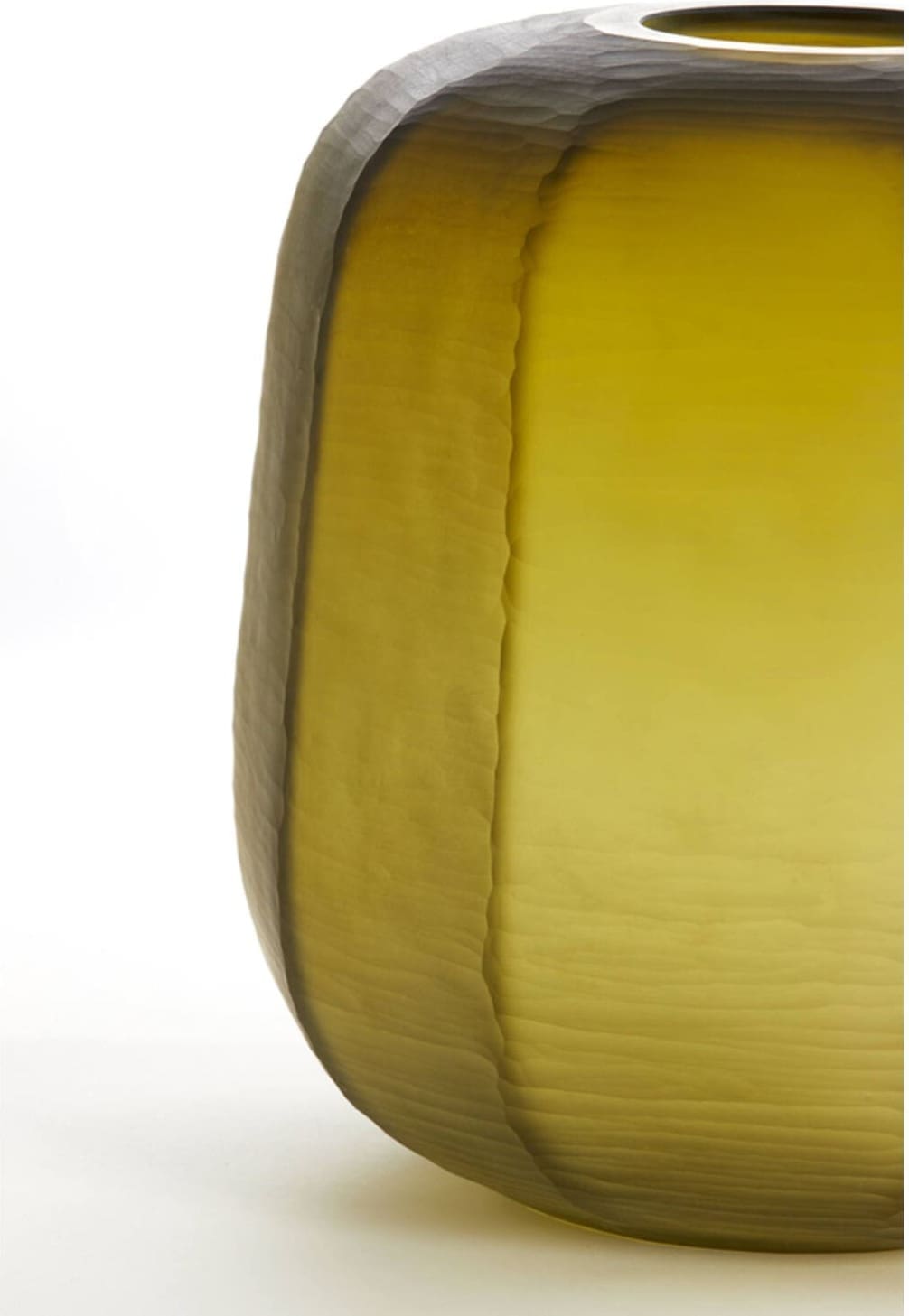 Vaas Pacengo - Geel-olijf Groen Light & Living Vaas 5925684