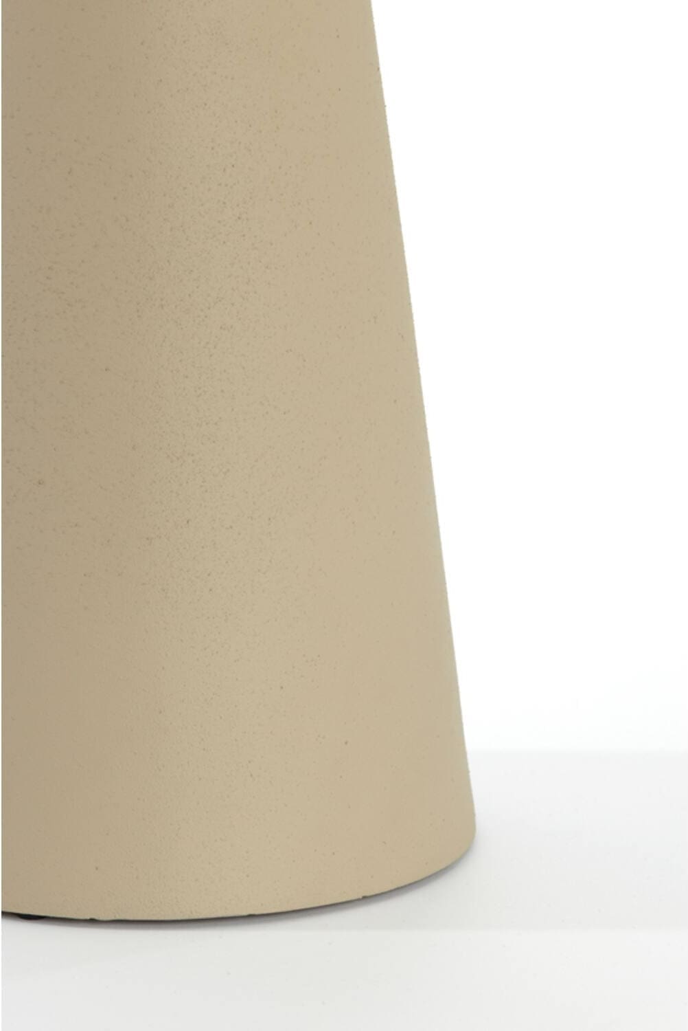 Bijzettafel Abala - Mat Taupe Light & Living Bijzettafel 6797025
