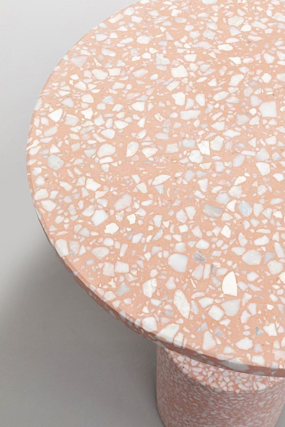 Bijzettafel Amore Pink Ø40cm Kare Design Bijzettafel 70263