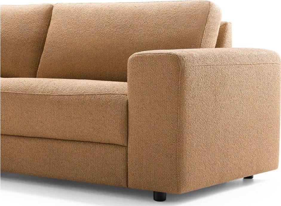 Greenwich hoekbank, royale relaxbank uit de collectie van Baenks. Uitgevoerd als hoek met eiland links + 1,5-zits zonder arm + 1,5-zits met relaxfunctie, in stof Opera 16 caramel. Leverbaar in vele stoffen en ledersoorten met keuze uit vele kleuren. Diverse opstellingen en afmetingen mogelijk.