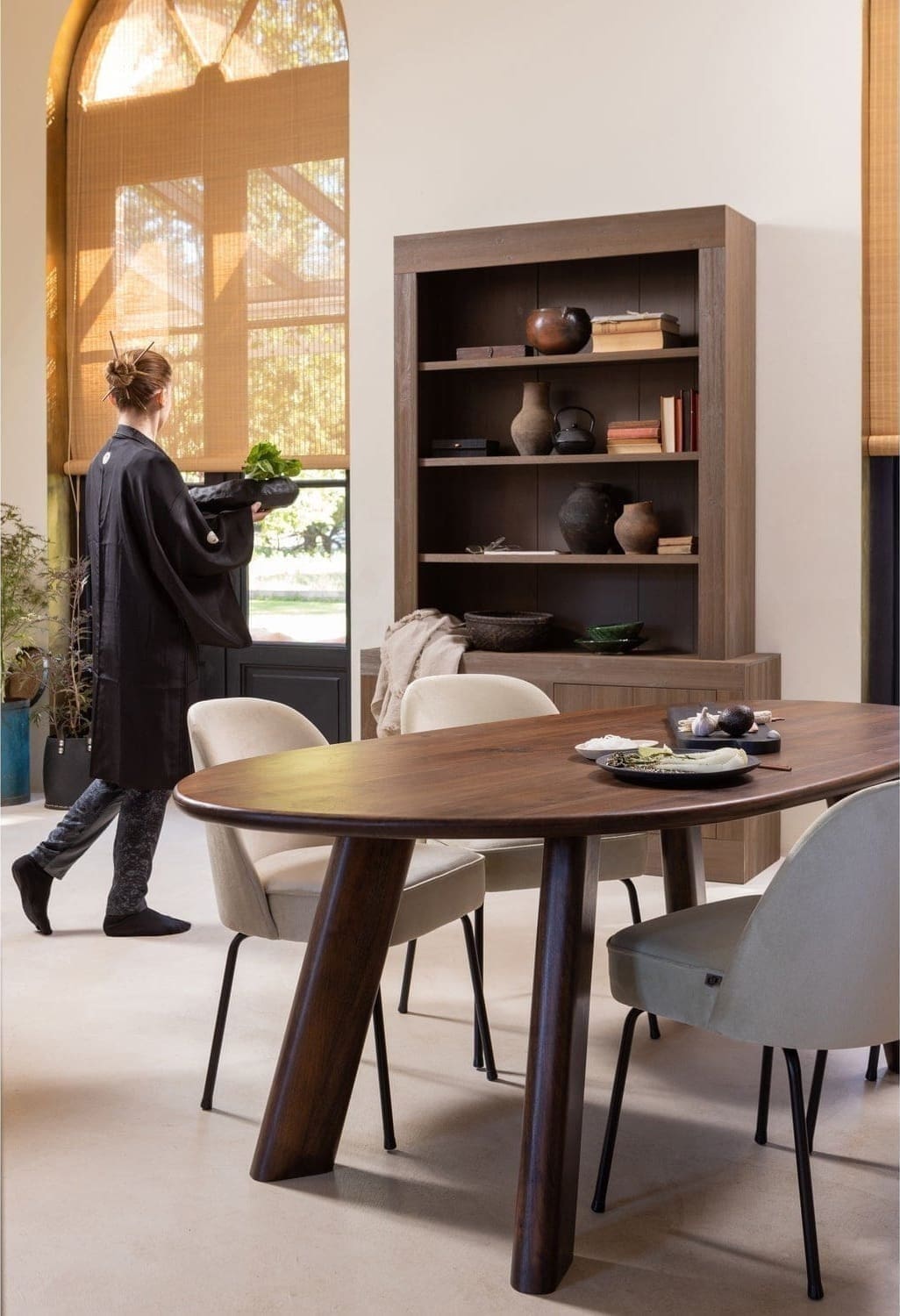 BePureHome Roundly eettafel/bureau mango hout walnoot 200x100 Bruin Bureau