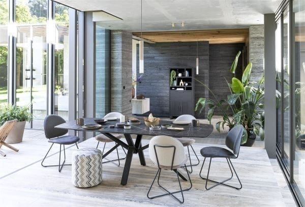 Henders & Hazel Palace eetkamertafel 270 x 115 cm - centrale poot - roest Bruin|Oranje Eettafel