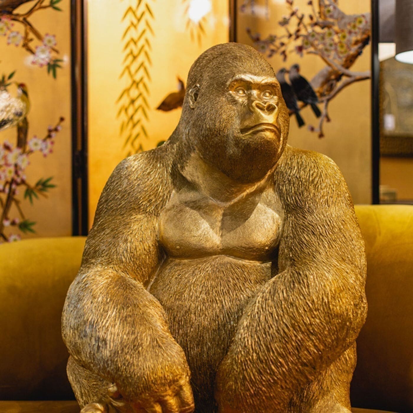 Beeld Monkey Gorilla Side XL Gold 76cm Kare Design Beeld 61445