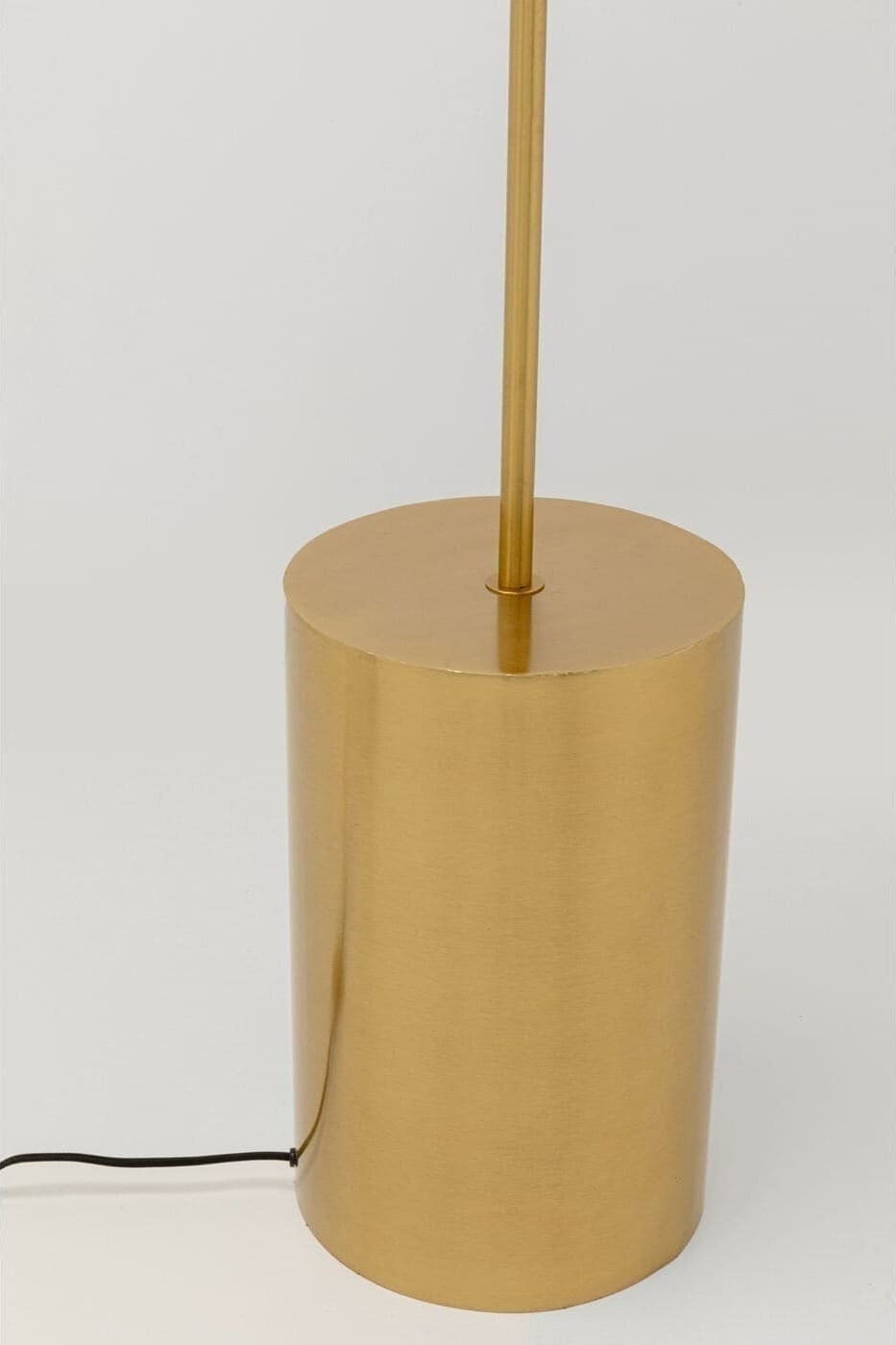 Vloerlamp Loungy Gold 160cm Kare Design Vloerlamp 57569
