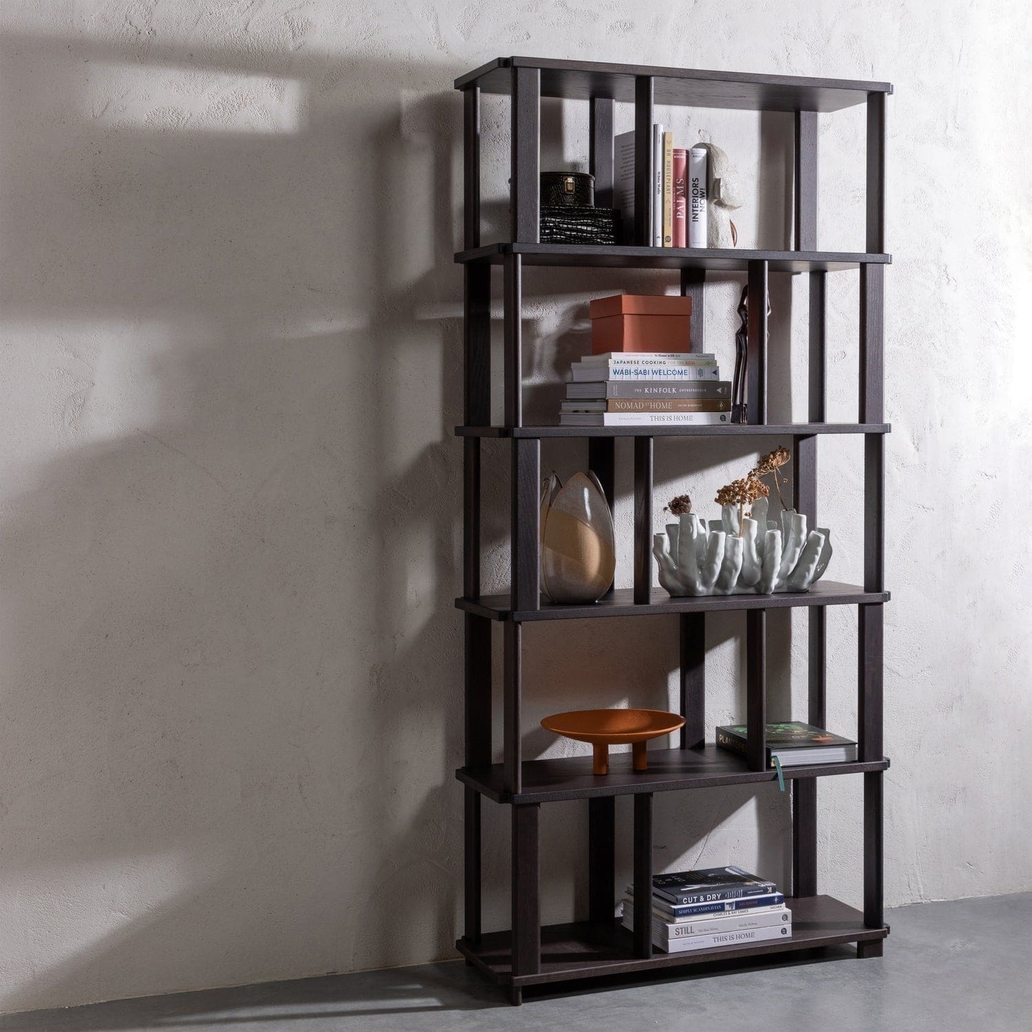 WOOOD Riss boekenkast eikenhout mystic brown 186x90cm Bruin Boekenkast|Kast